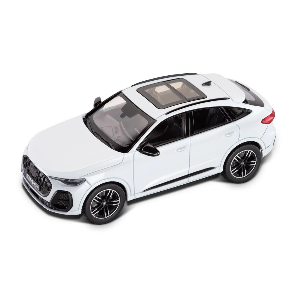 Audi Q5 Sportback 1:43, Gletscherweiß